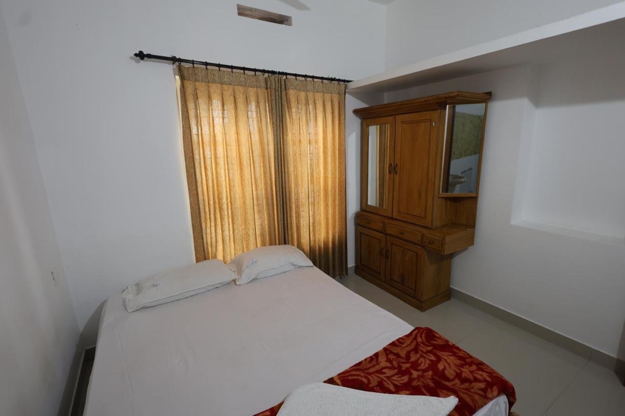 מלון קאלפטה Wayanad Regal Residency מראה חיצוני תמונה